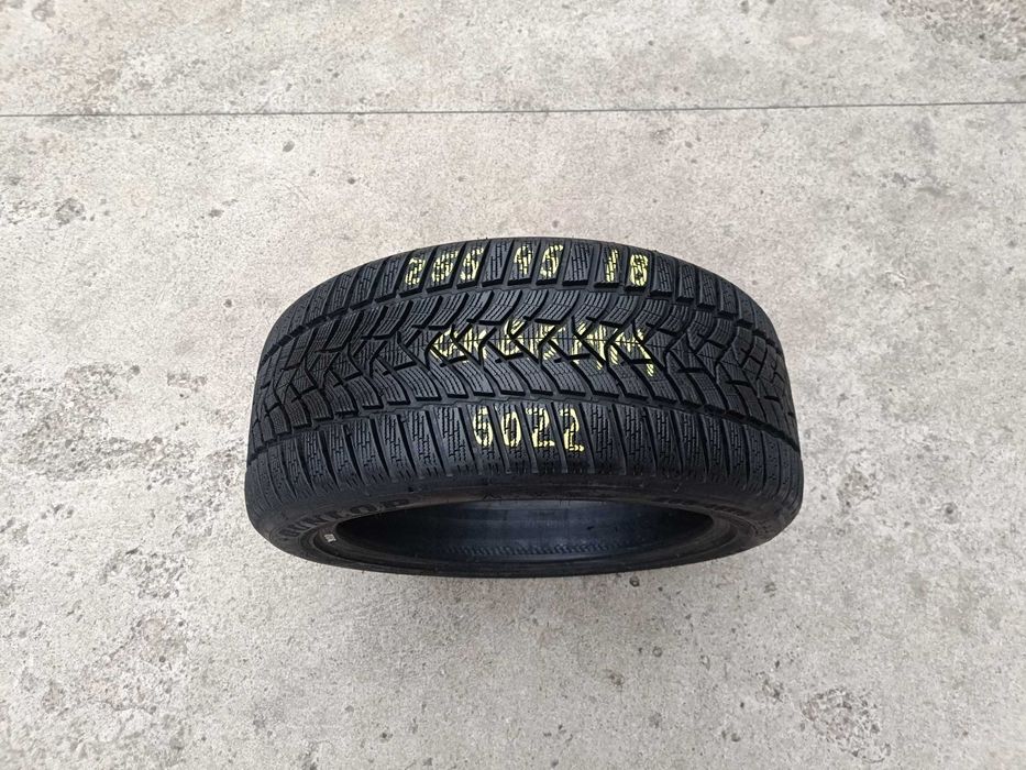 O anvelopa iarna 255 45 18 dunlop winter sport 5 profil 8,5 mm 5022
