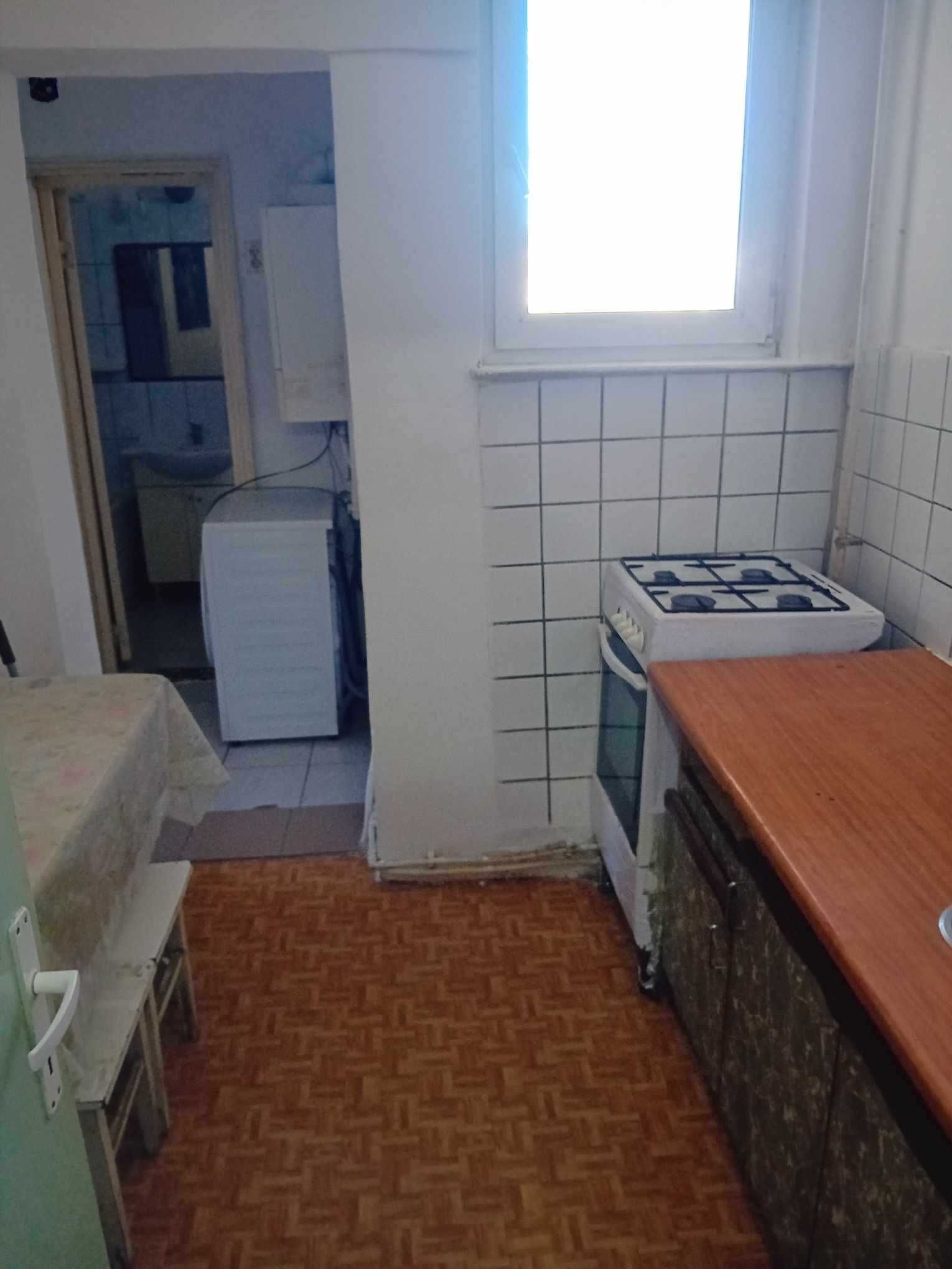 Ap 2 Cam Aleea Ulmilor 45mp etaj 4 pod centrala termopan mobilat