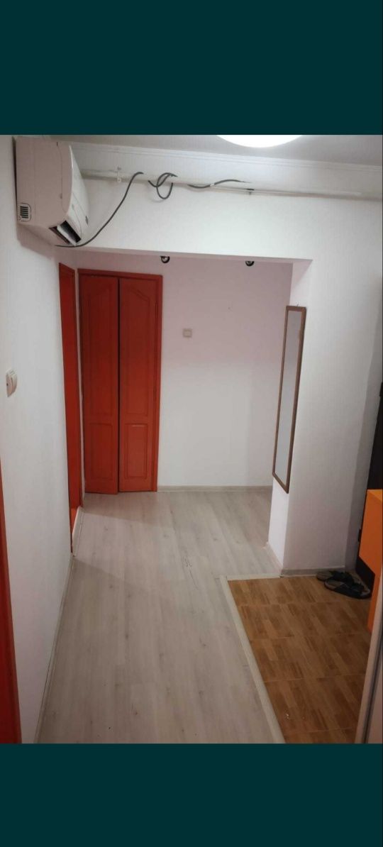 INchiriez apartament 2 camere central strada babadag