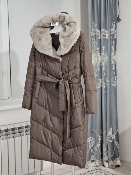 Куртка және шуба сатылады.