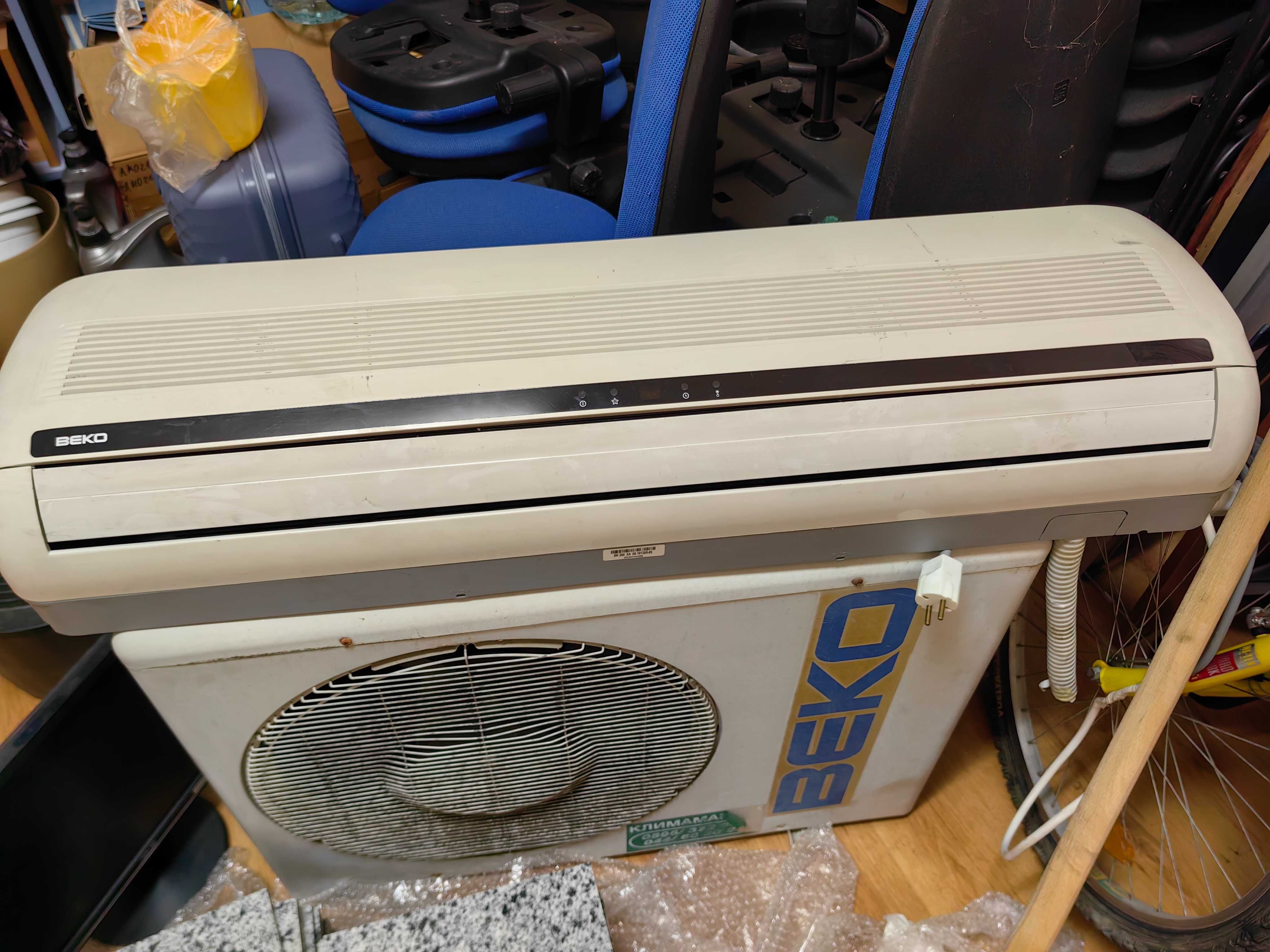 Два климатика BEKO 24- ки, не са инверторни,цената е за брой