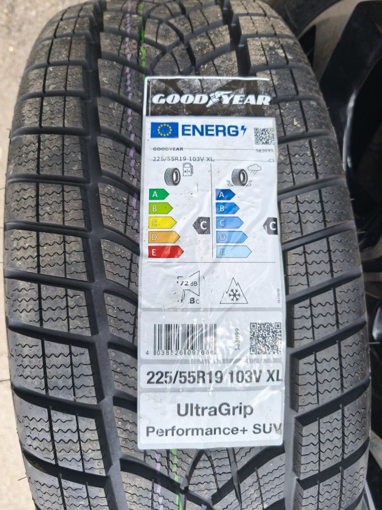 225/55/19" 4бр Good year ultra grip performance,dpt4522