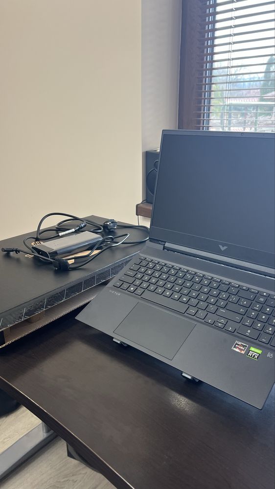 Лаптоп HP Victus 16/ RTX 3050/ GDDR6/ 32 GB RAM/ 2TB SSD