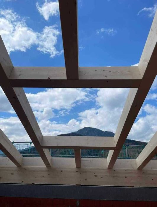 Montaj tigla metalica, tigla ceramica, dulgherie, reparatii acoperis