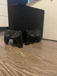 Playstation 4 с два джойстика