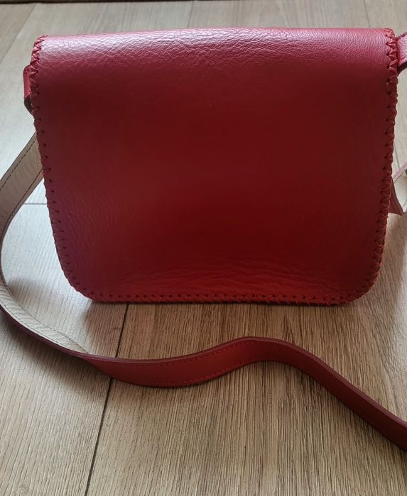 Poseta rosie piele handamde