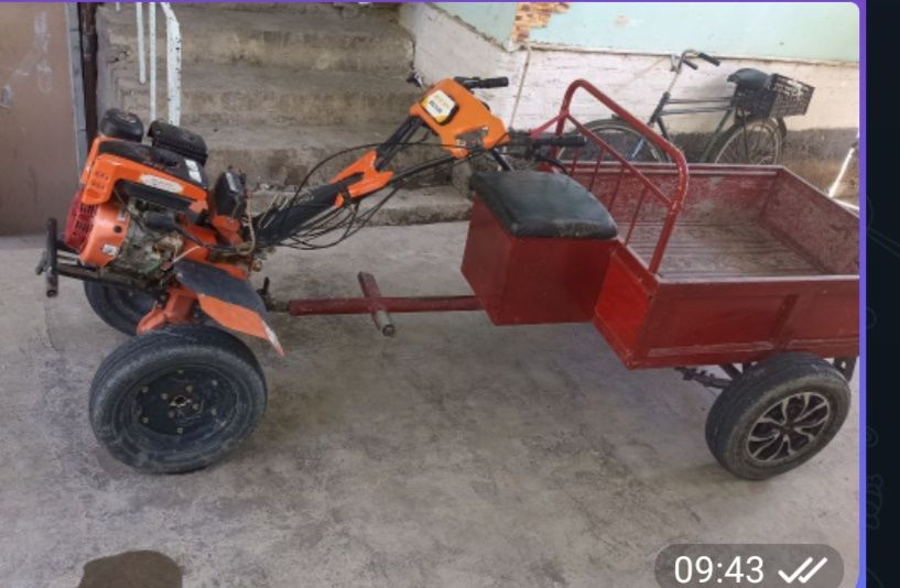 Mini tiraktir telichkasi sotiladi