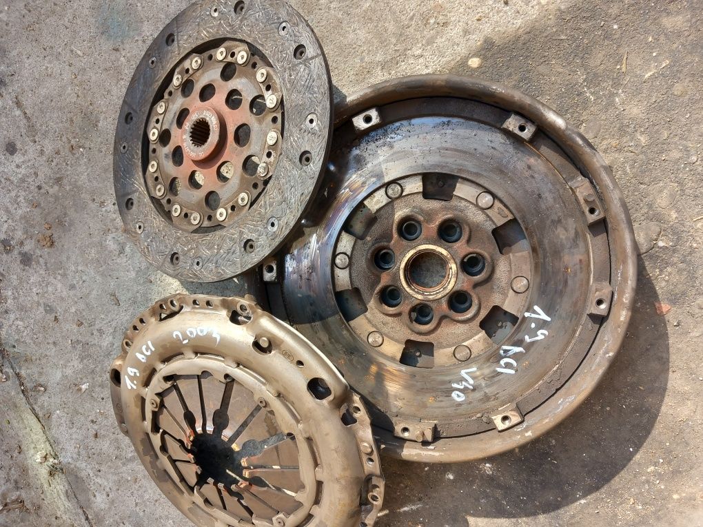 Kit ambreiaj  Volvo V40 1.9 75kW 102CP D4192T4 2004