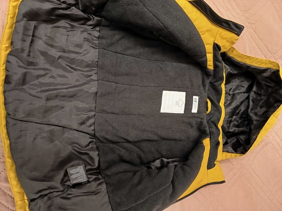 Есенно-зимно яке H&M -122 см - 30 лв