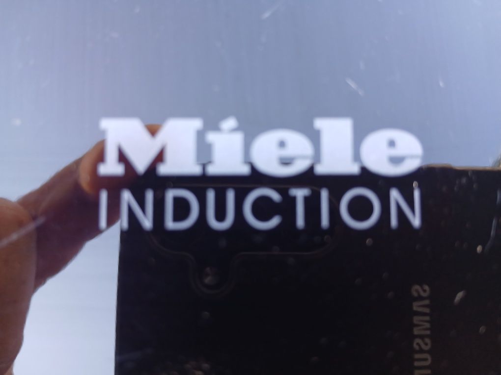 Индукционен плот Miele KM 76 78 FR