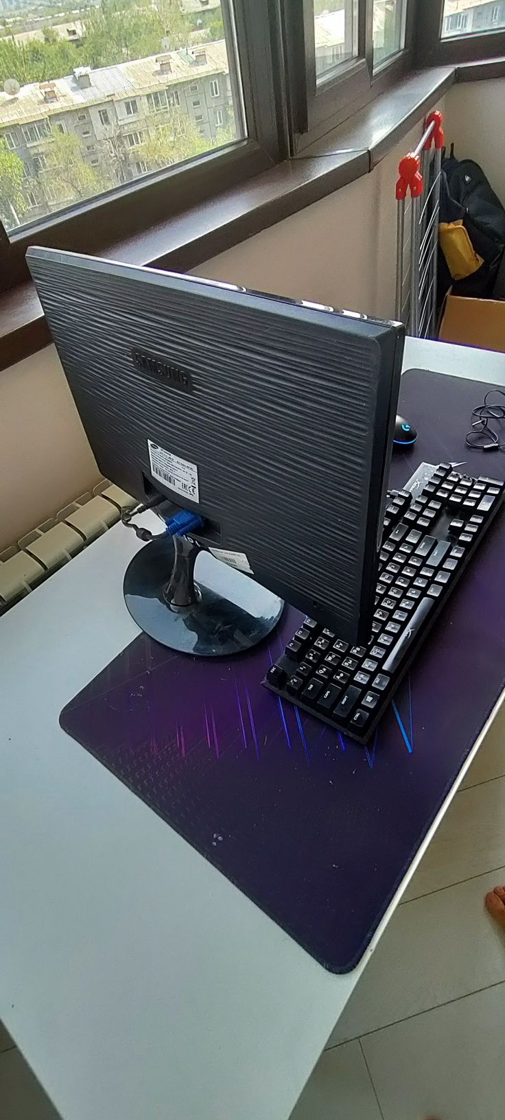 Монитор Samsung S22C150N
