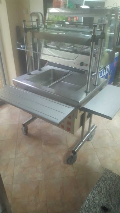 Луксозна хладилна витрина