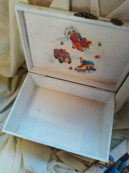 Детска кутия за спомени