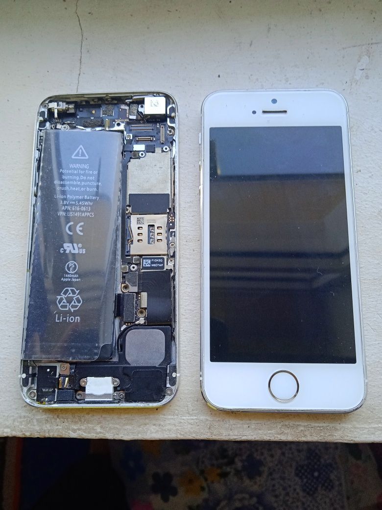 Iphone 5  va iPhone 5s ajoyib holatda qirilmagan legenda