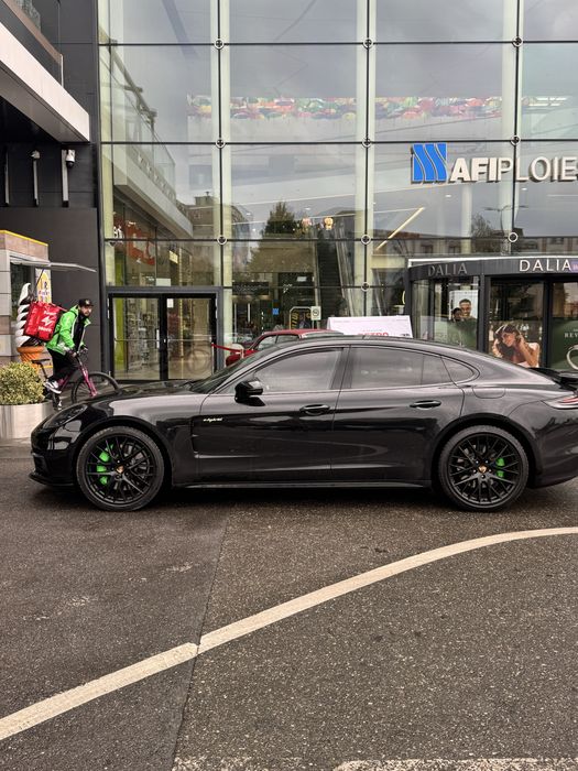 Porsche Panamera 4 E-Hybrid 462 CP An 2019