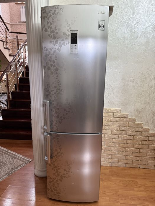 Продам б/у холодильнак