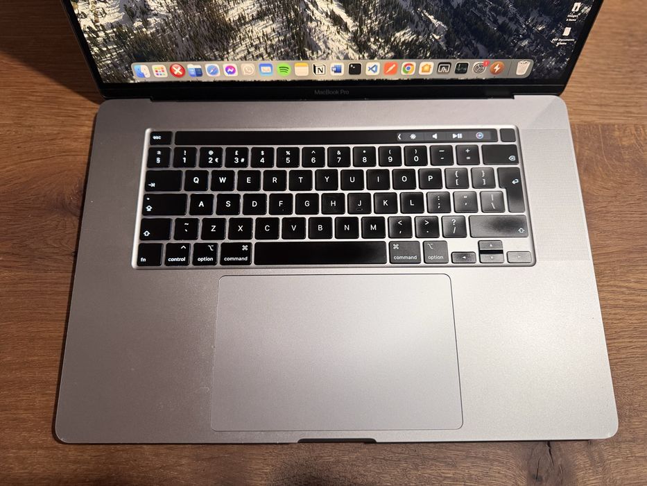 16” Macbook Pro 2019 i9 1TB 5500m 16gb