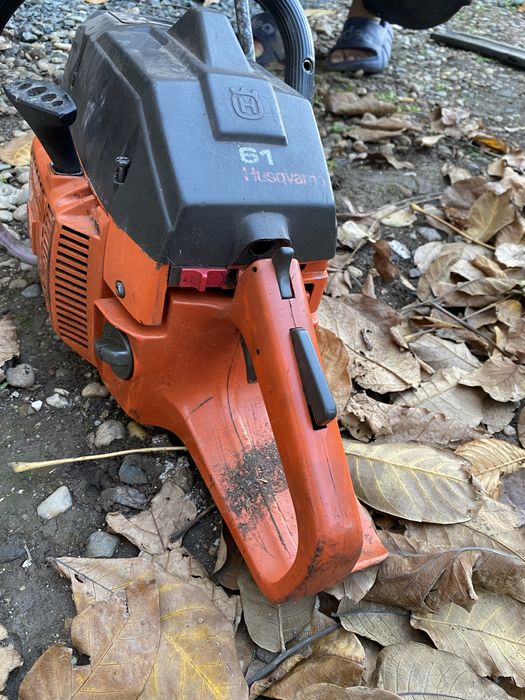 Drujbă Husqvarna 61