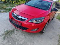 Dezmembrez Opel Astra J 1.7 Diesel 6+1 trepte