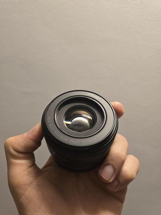Canon RF 50mm 1.8 STM