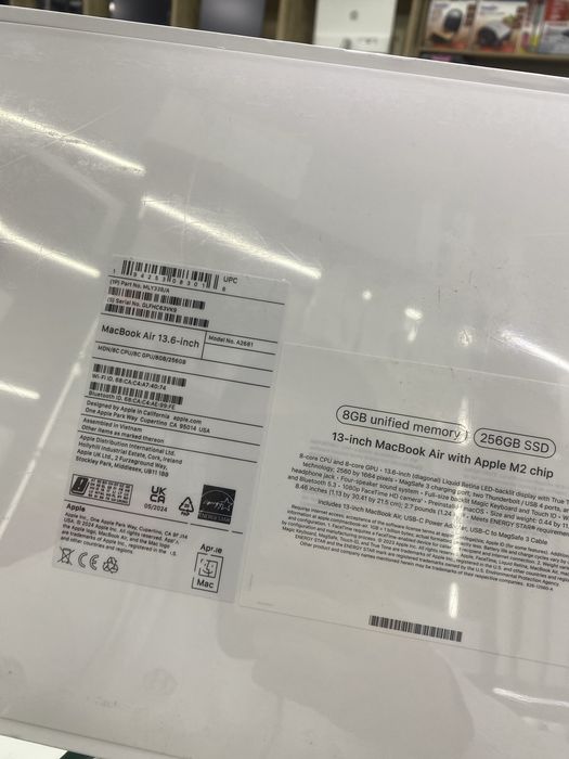 MacBook Air 13 M2 8/256 New