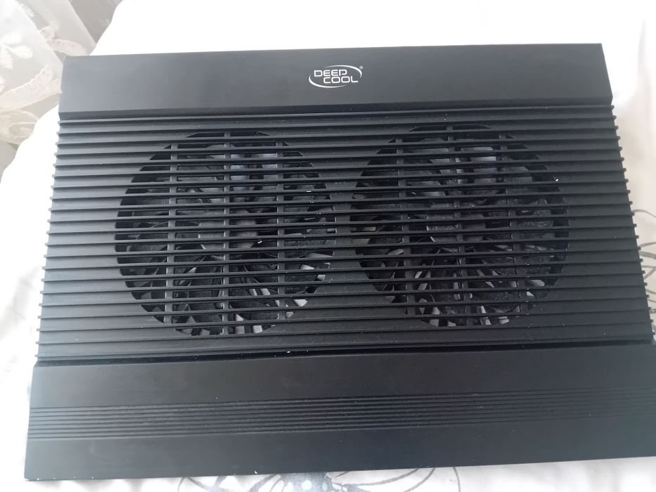 Охлаждающей подставка для ноутбука