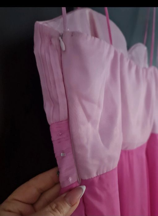 Rochita roz eleganta