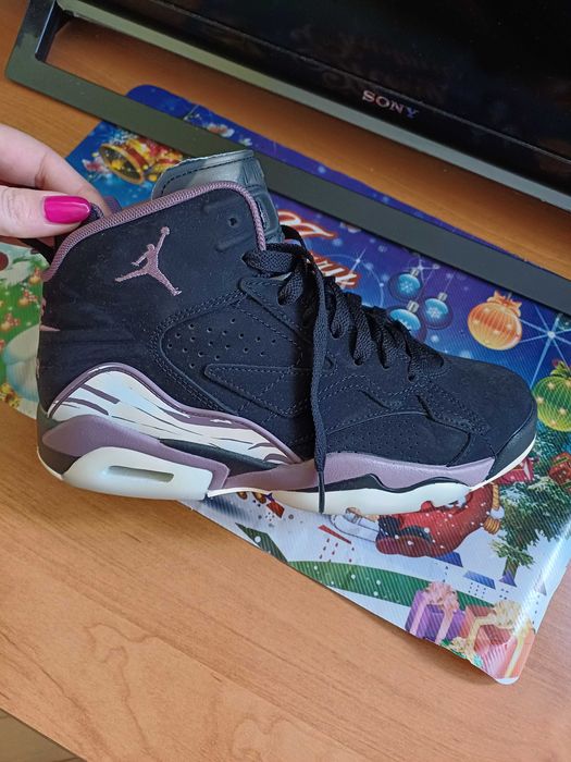 Дамски маратонки Jordan MVP Violet Ore