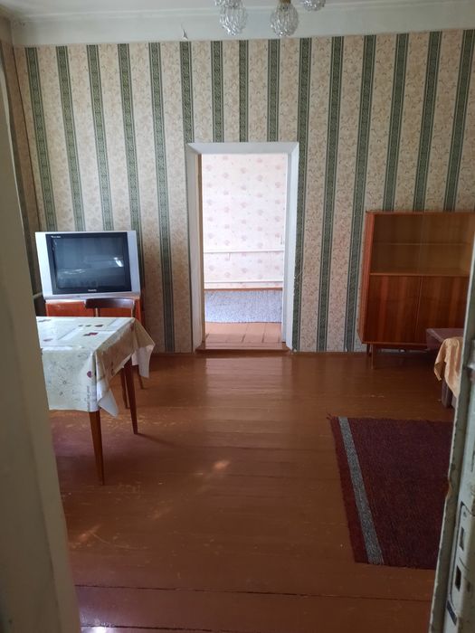 Дом Ялангач м-в  ,Ульфатлар кафе 3-комн.