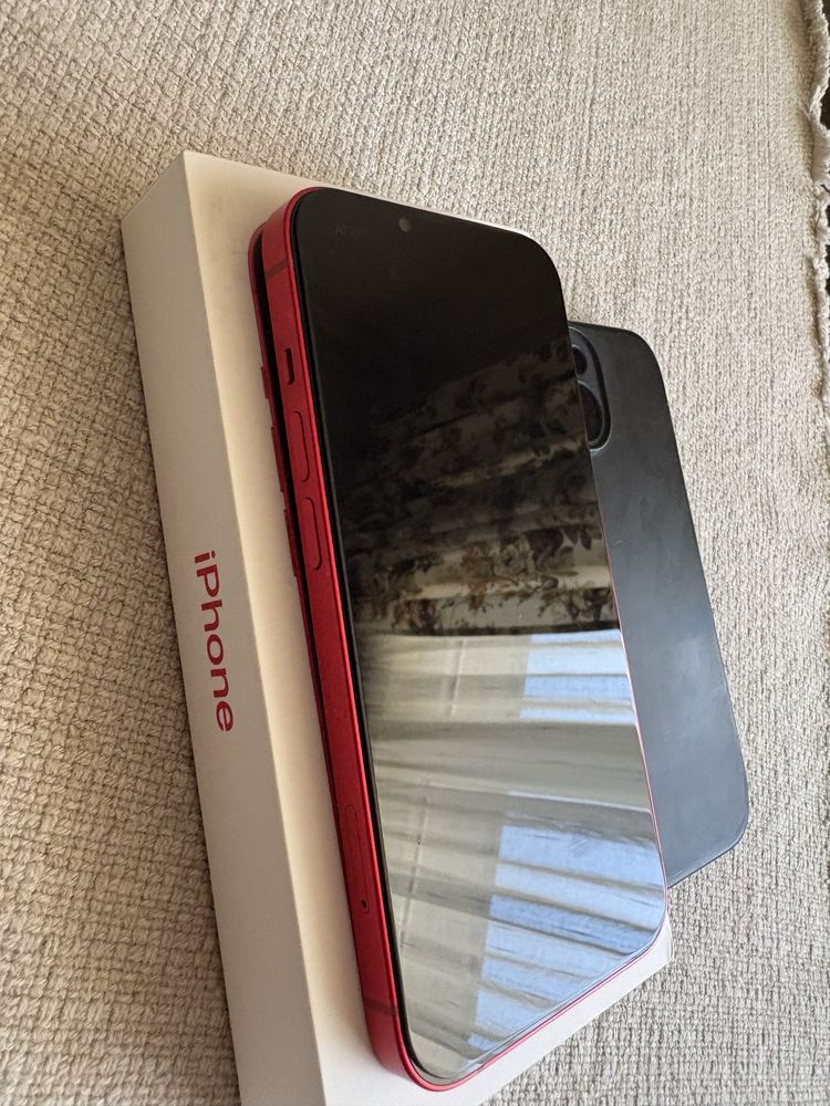 Iphone 14 256gb с калъф и протектор