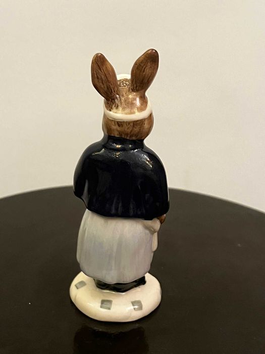 Bibelou bibelouri portelan seria veche ROYAL DOULTON Anglia ieftin