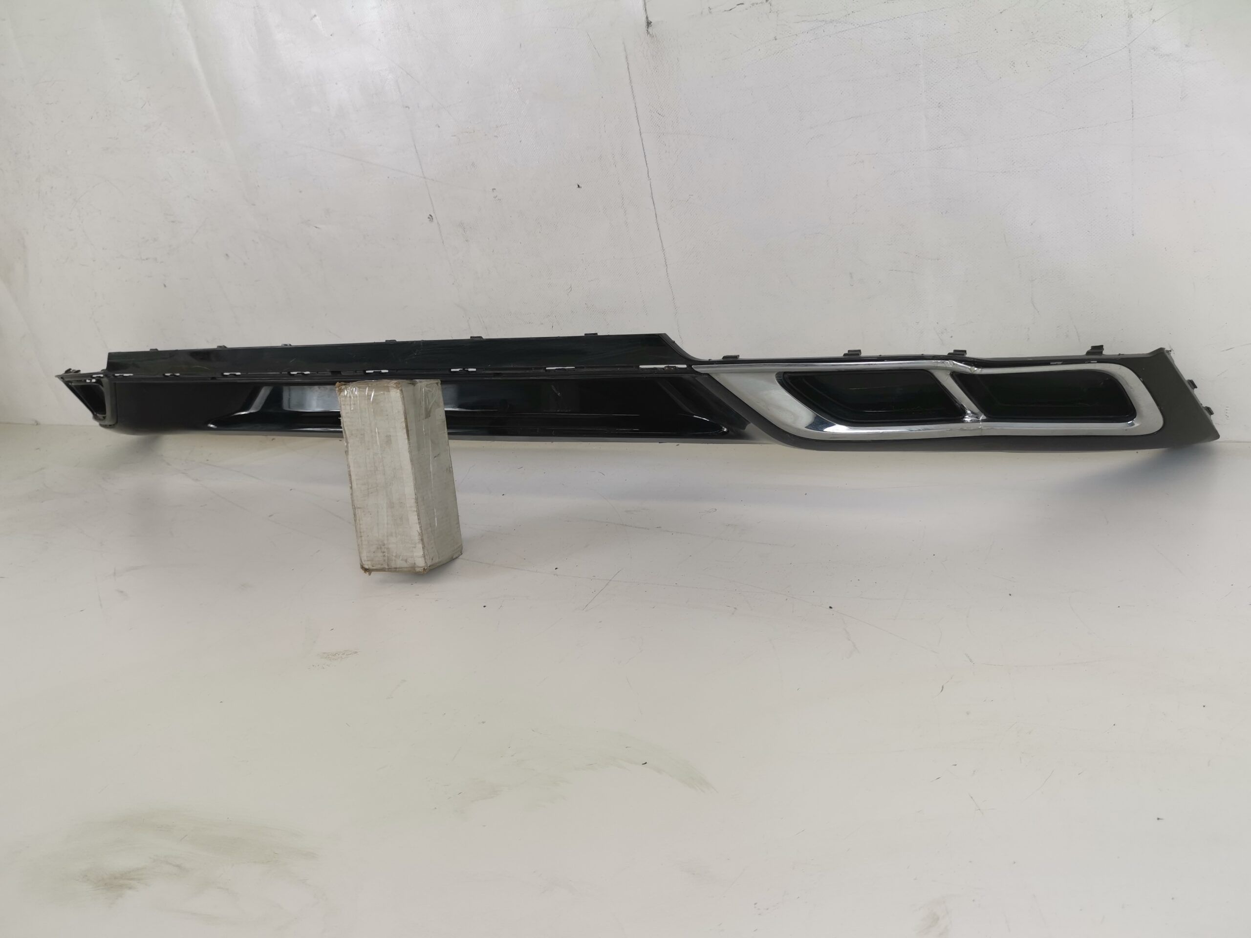 Спойлер За Задна Броня Фолксваген ВВ / Volkswagen VW Passat B8 [ , , ,