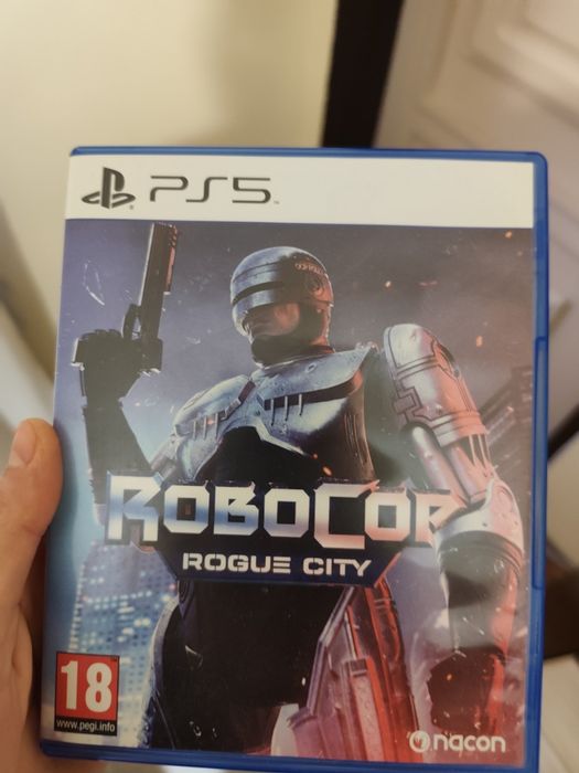 Robocop rouge city