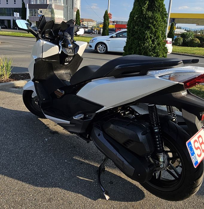 Honda Forza 125 cât. B