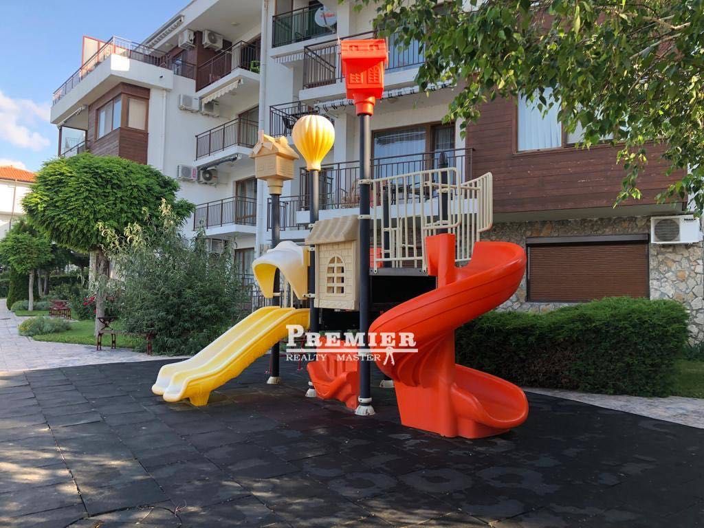 Продава се Двустаен апартамент в к.к. Елените - 73 кв.м за 864 €/кв.м - Снимка #10