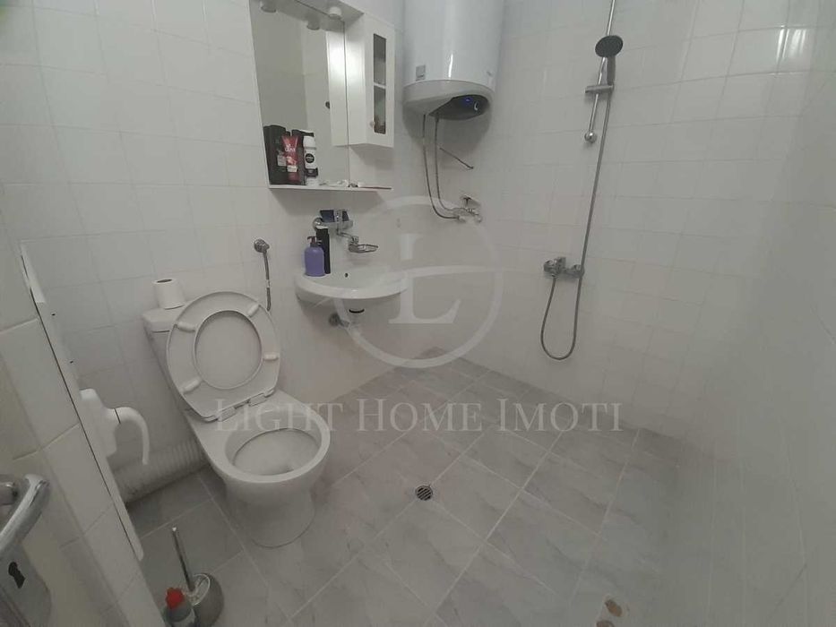 Продава се Четиристаен апартамент в Пловдив, Кършияка - 130 кв.м за 1884 €/кв.м - Снимка #8