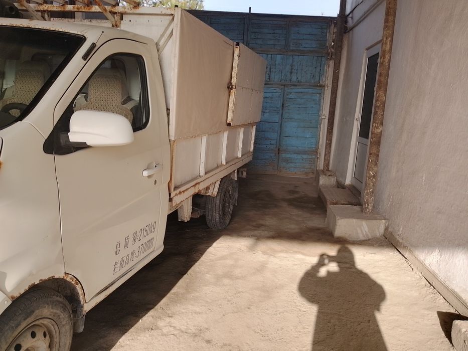 Чанган автомашинаси сотилади