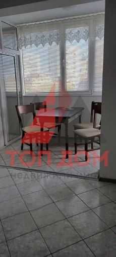 Дава се под наем Тристаен апартамент в Варна, ВИНС - 73 кв.м за 612 € - Снимка #3