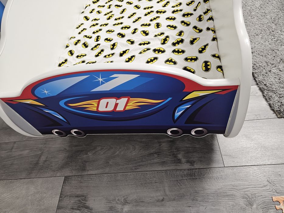 Pat copii tip masinuta