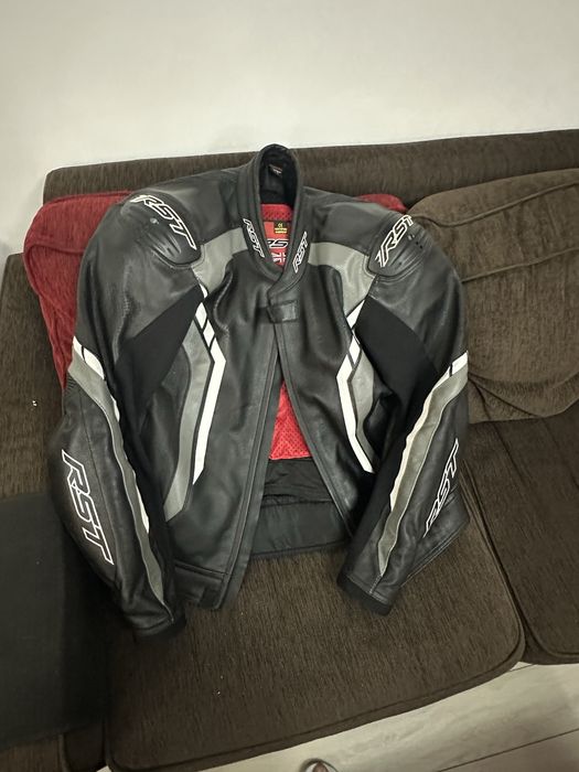 Geaca moto din piele RST