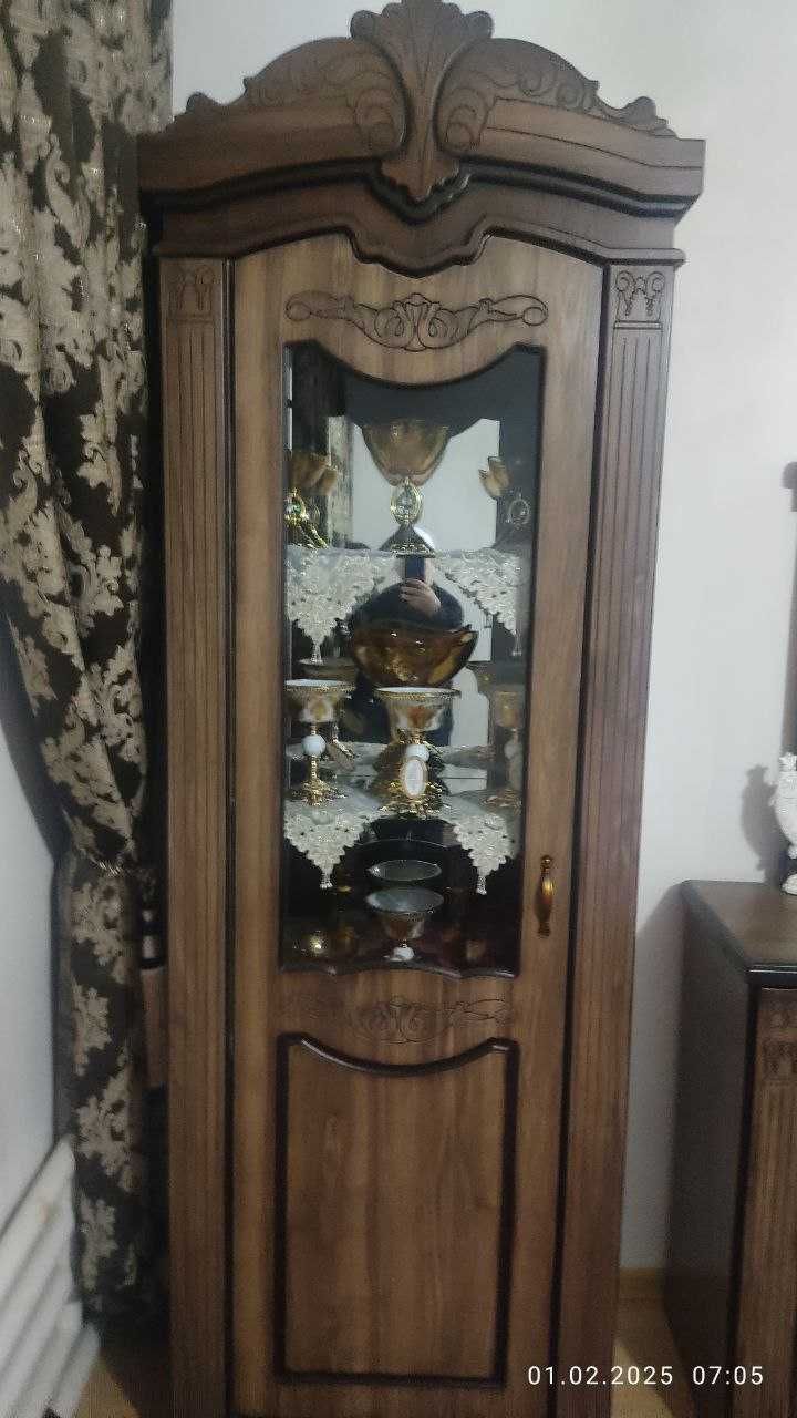 Продам новую стенку