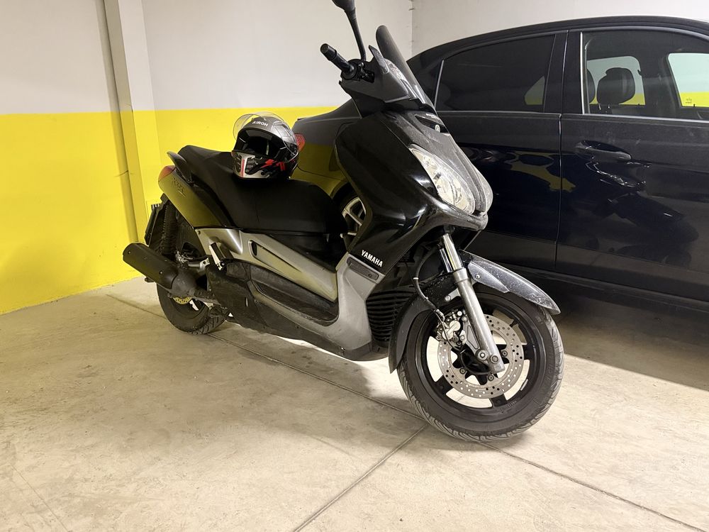 Yamaha X max 250i