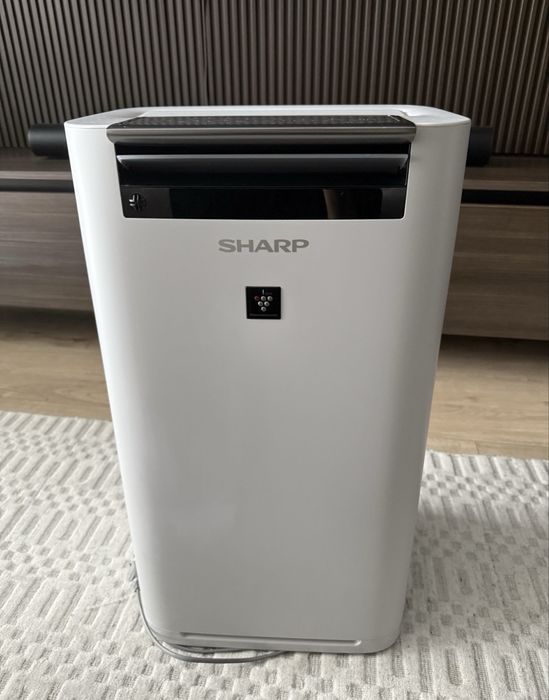 Purificator aer Sharp