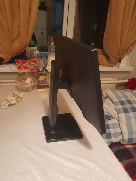 Монитор Phillips 22д с HDMI