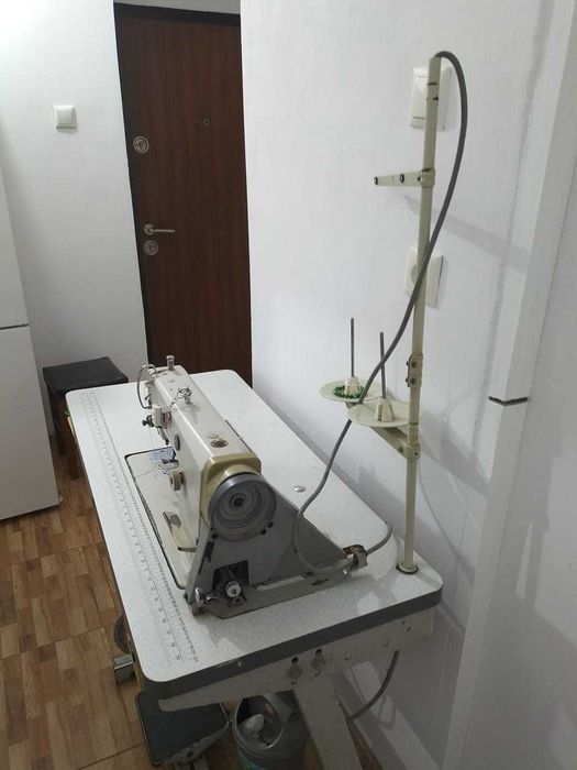 Mașina de cusut  pfaff