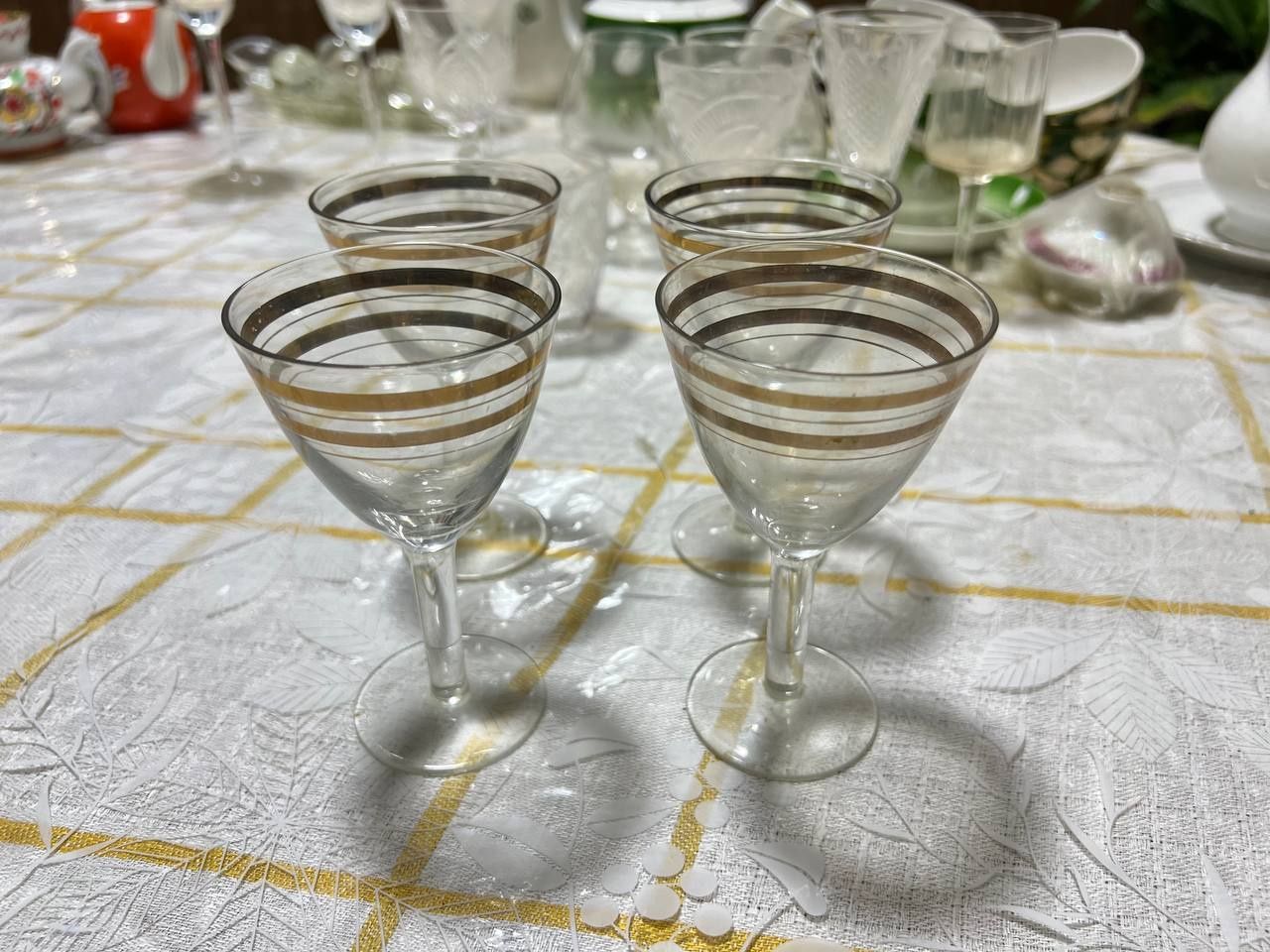 Продам графин со стаканами