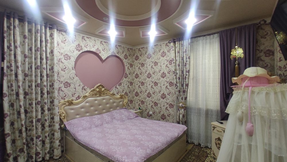 Uy sotiladi 2.4 sotix