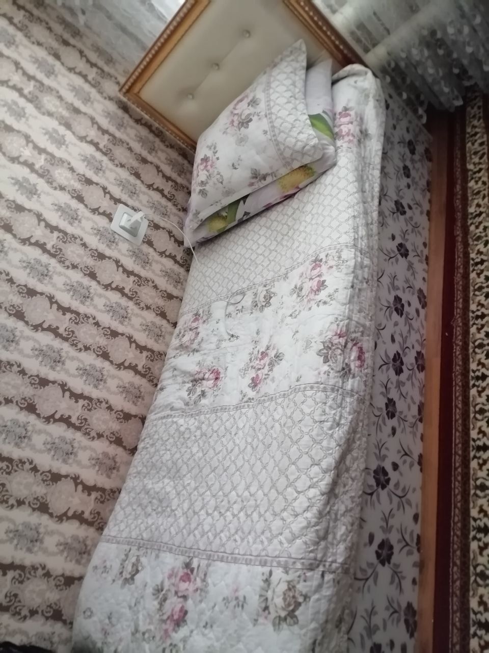 Продаётся мебель комплектом