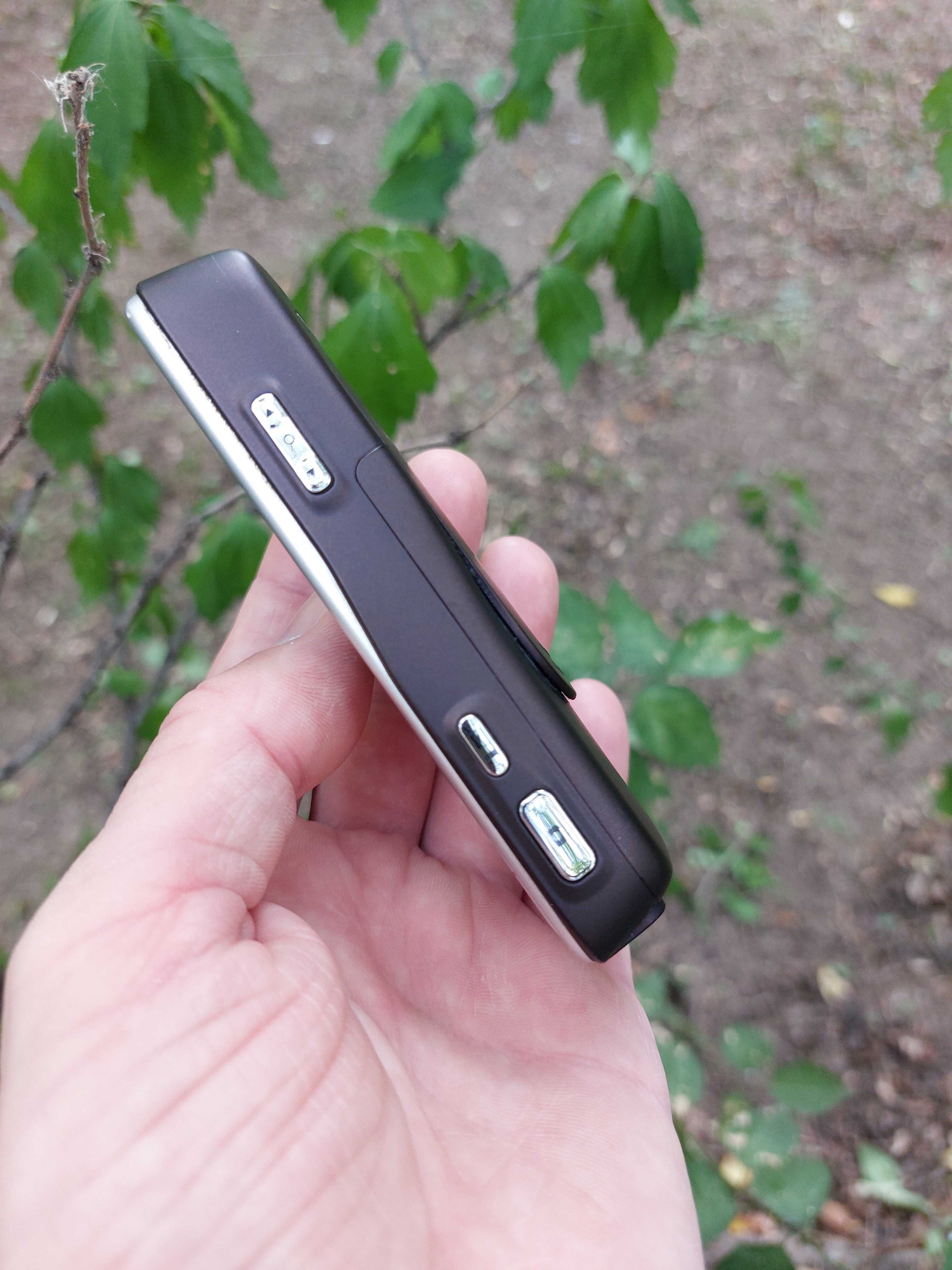 Nokia N73 silver original Finlanda decodat stare f buna cu sigla Vodaf
