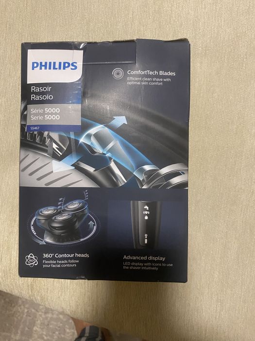 Aparaul de ras electric philips series 5000